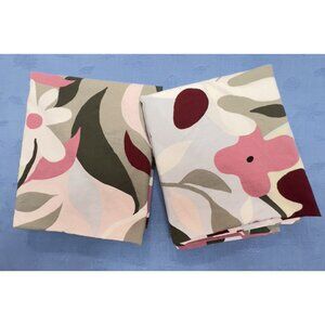 IKEA KORSKOVALL Pair Pillowcases Standard FUNKY Flowers Pink Green Bedding